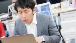 目の疲れ