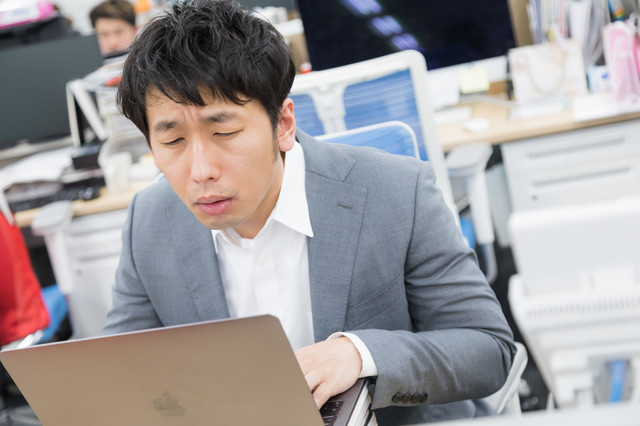 目の疲れ